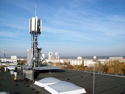 Magyar launches LTE in Hungary