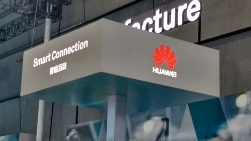 Introducing the Huawei talking elevator