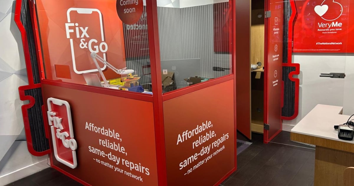 VodafoneThree launches in store phone repair service