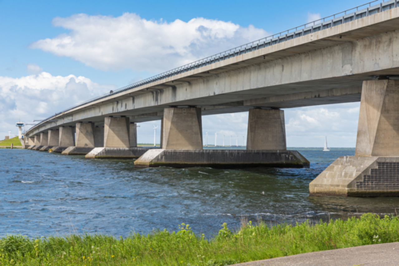 news-eu-14628-ensuring-infrastructure-is-safe-ai-supported-nondestructive-inspection-0-0.webp