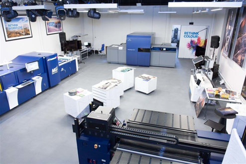 news-eu-14432-konica-minolta-opened-digital-imaging-square-an-industrial-printing-european-showroom-in-bratislava-0-0.webp