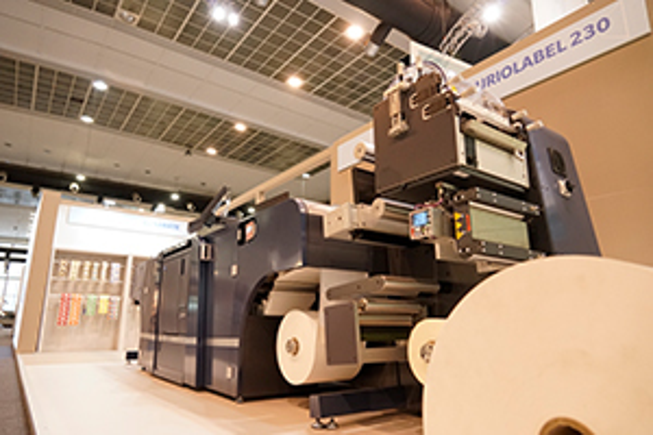 news-at-16101-konica-minolta-auf-der-labelexpo-in-brssel-bereits-450-accuriolabel-etikettendrucksysteme-installiert-0-0.webp
