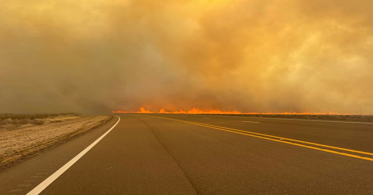 UPDATED: Texas, Oklahoma battling large wildfires