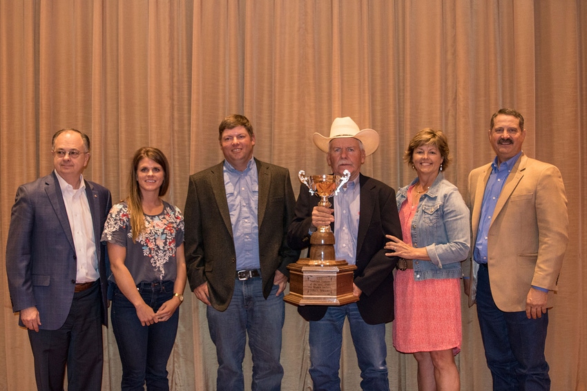 Beef Improvement Federation honors top seedstock, commercial producers Beef Improvement Federation honors top seedstock, commercial producers