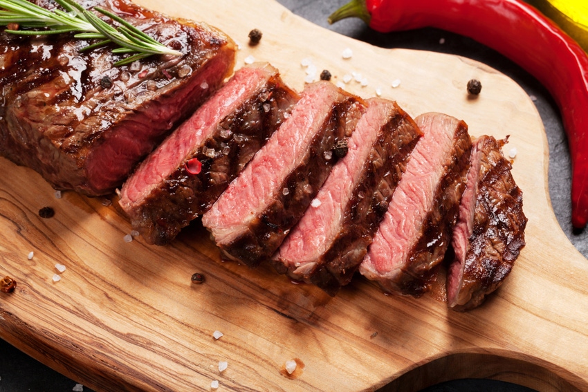 beef - striploin steak_karandaev_iStock_Thinkstock-535786572.jpg