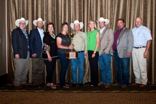 Shaw Cattle Co., BIF seedstock producer of the year, 2016