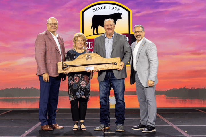 Nebraska feedyard recognized for excellence