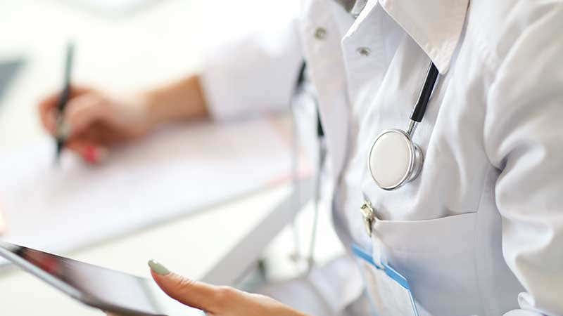 Riesgos potenciales de participar en un ensayo clínico.