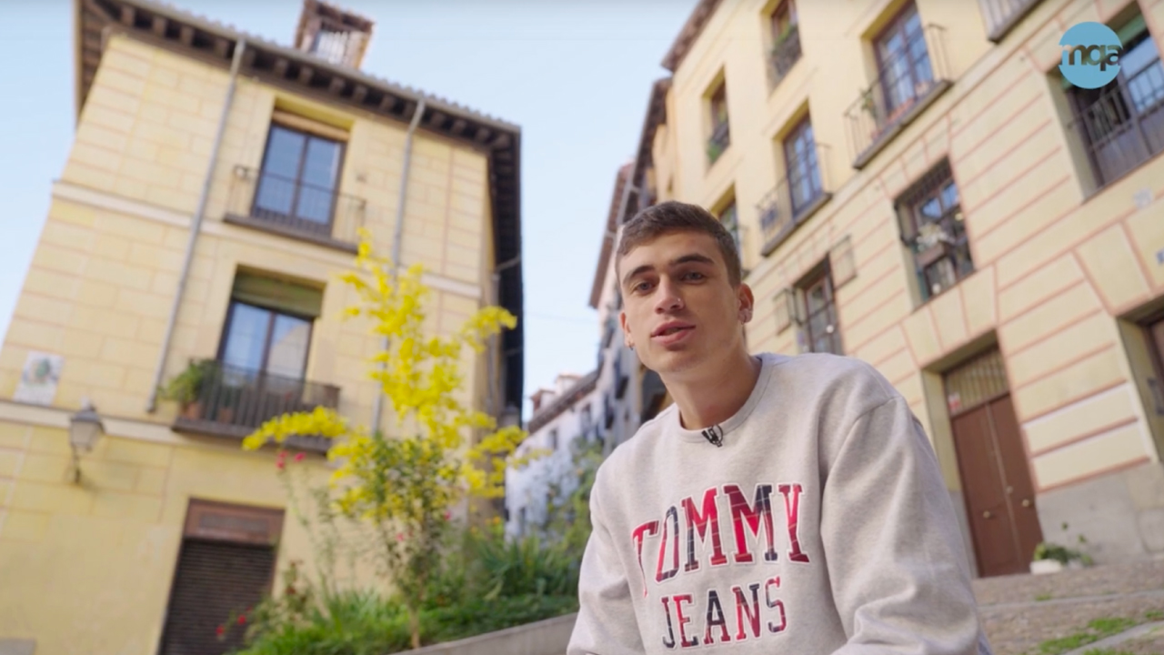 Si no fuera por mi abuela. Más que abuelos