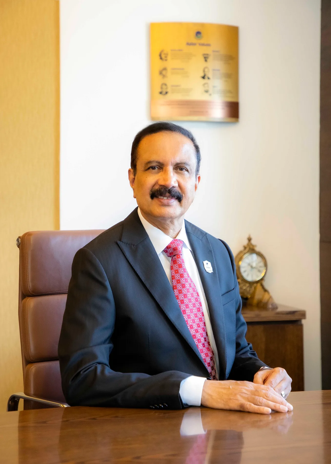 Dr._Azad_Moopen.jpg Dr._Azad_Moopen.jpg