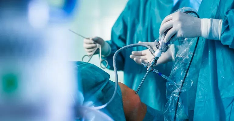 knee surgery knee surgery