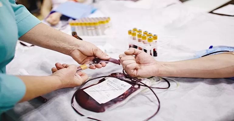 Phlebotomy.jpg Phlebotomy.jpg