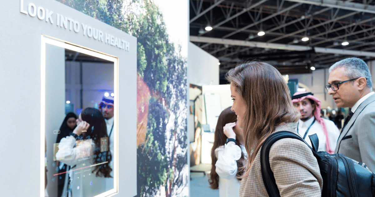 Driving digital health in the cognitive age Driving digital health in the cognitive age