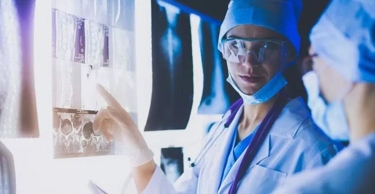 Radiologists and AI Radiologists and AI