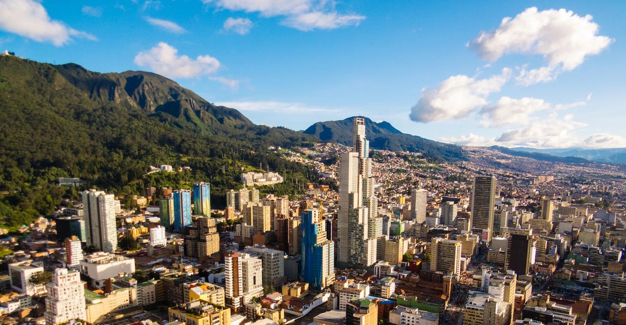 Bogota-city-skyline.jpg Bogota-city-skyline.jpg