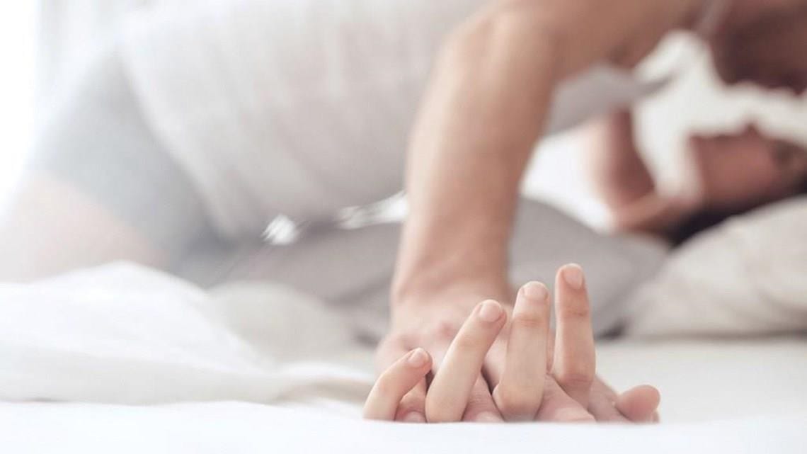 Tips Foreplay Menyenangkan