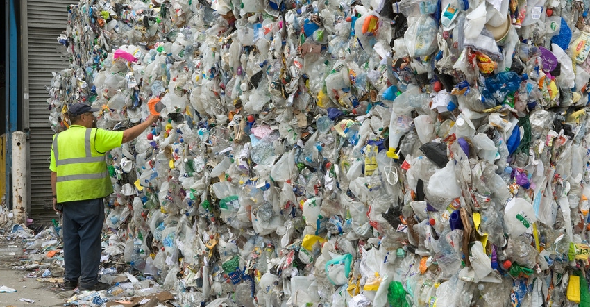 plastics-waste.png