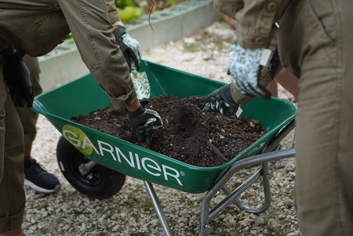 Garnier-greenhouse-dirt.jpg