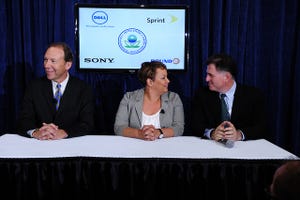 Administrator Jackson signed a voluntary commitment with Dell Inc. CEO Michael Dell and Sprint CEO Dan Hesse to promote a U.S. based electronics recycling market that will protect people’s health and create good jobs here at home. Pictured (L-R): Dan Hesse, Lisa Jackson, Michael Dell.