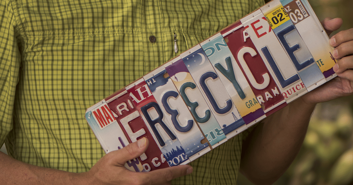 FreeCycle Network Fuels Gifting Economy