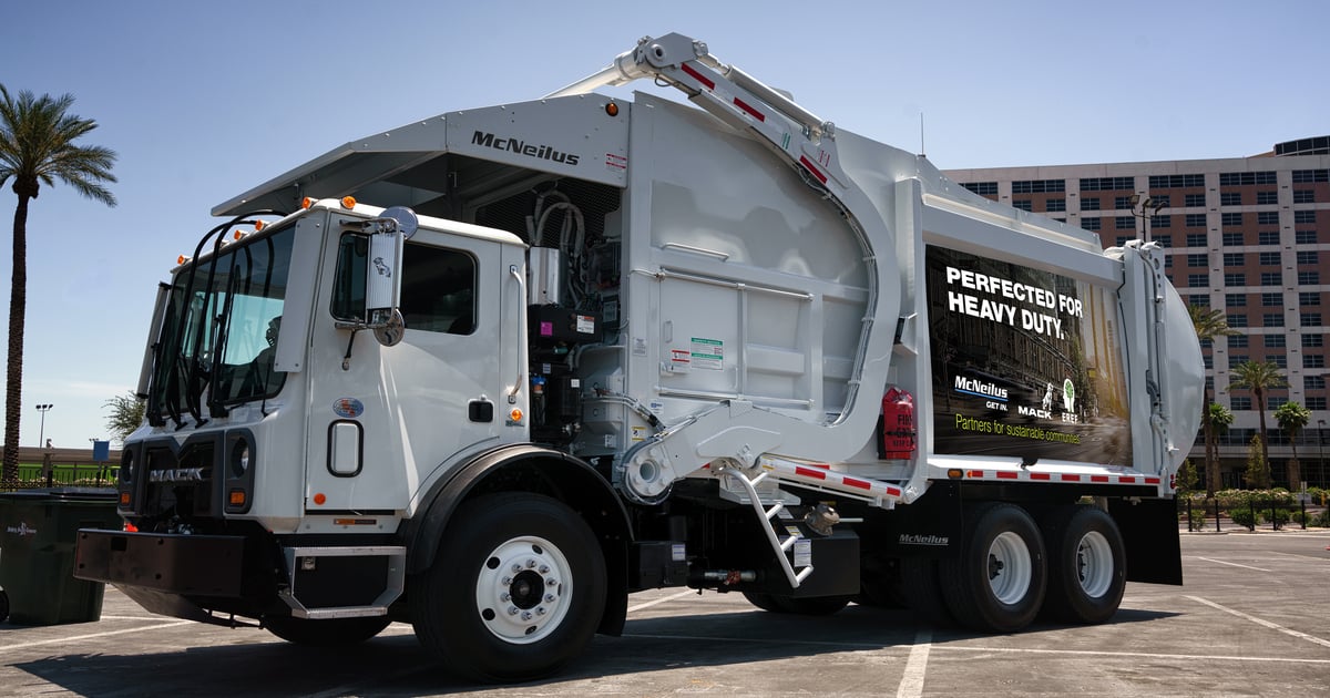 Meridian Waste Deploys 13 New McNeilus Refuse and Recycling Collection Vehicles for South Carolina Operations