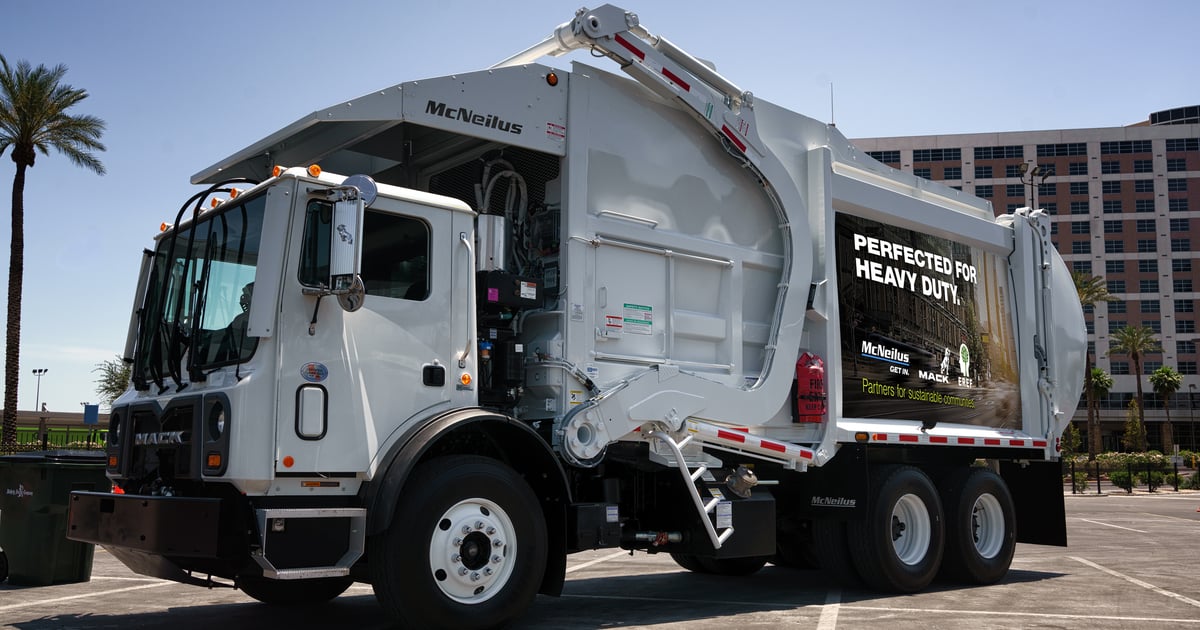 Meridian Waste Adds 13 New Collection Vehicles in SC