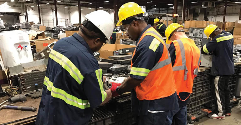 Recycling E-Waste with Workers Looking for a Second Chance