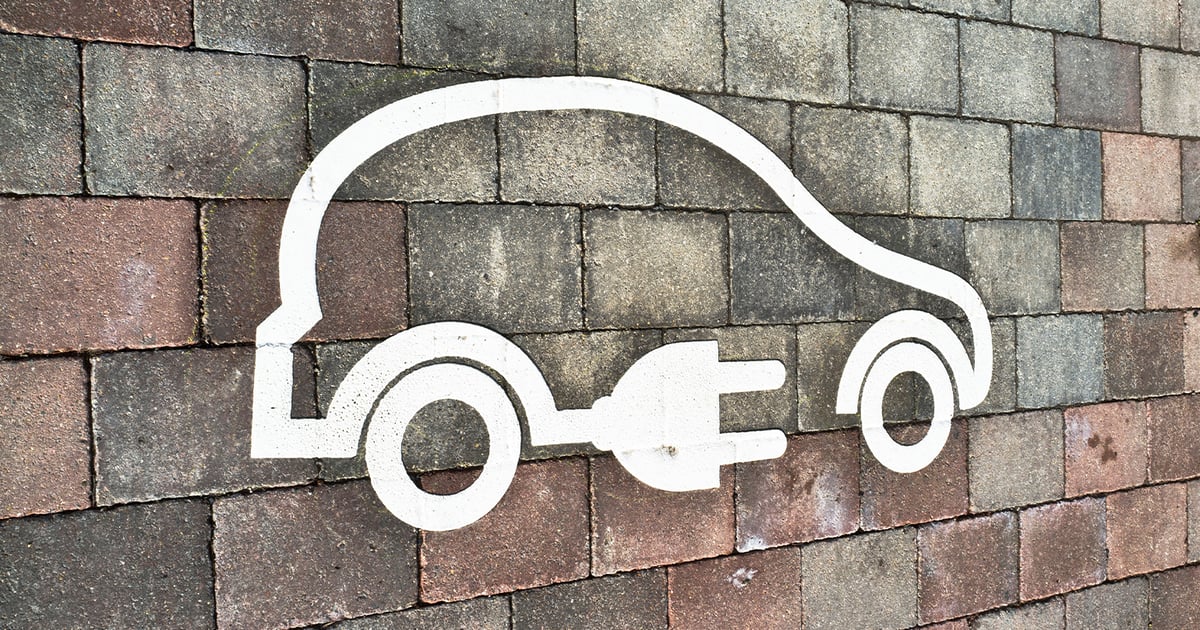 ‘A gold mine’: How old EV batteries could help prevent Europe from wasting solar and wind energy