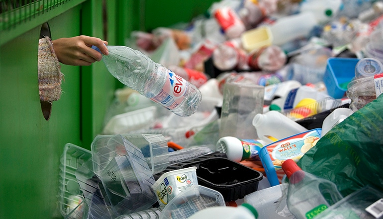 Carbios Signs European Plastics Pact
