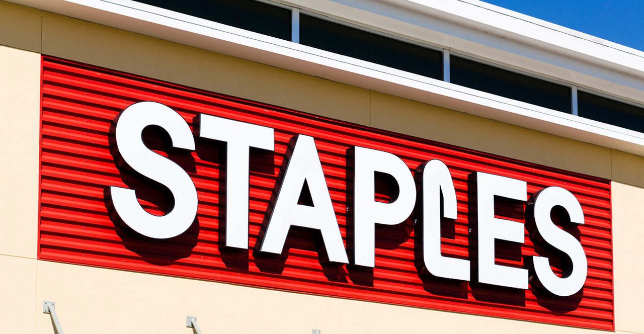 Stapes Store Staples Takes on Battery Collections Across 1,000 Stores