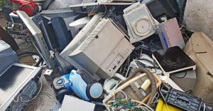 e-waste pile MR1540.jpg