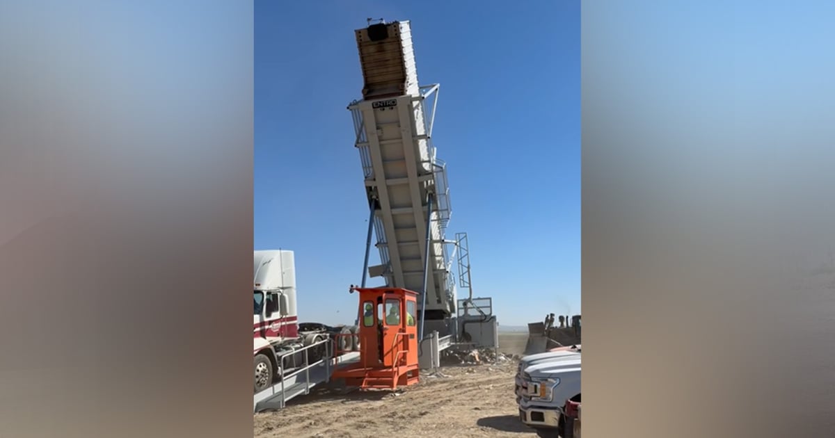 Resources by EWS and Entro Industries Officially Deploy the HSS L65T Landfill Tipper