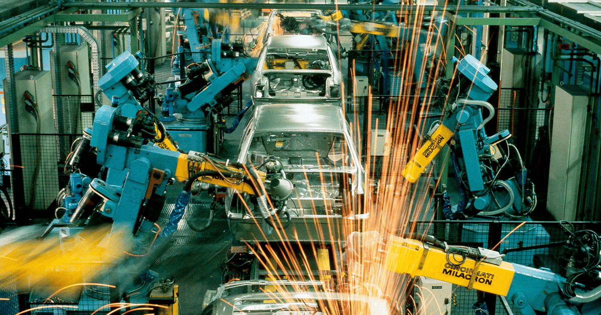 How Closed-Loop Recycling Programs Benefit Automobile Manufacturers