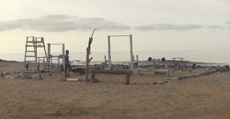 Man Creates Outdoor Gym from Beach Waste