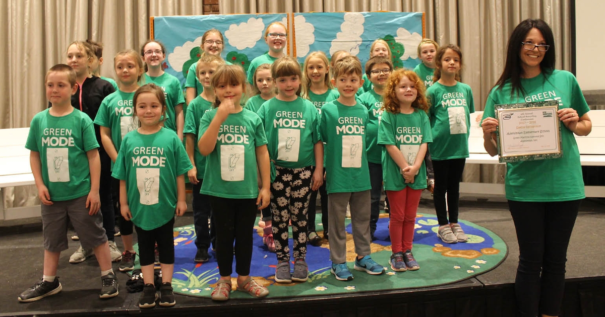 Allenstown Elementary Receives Recycling Award from NRRA