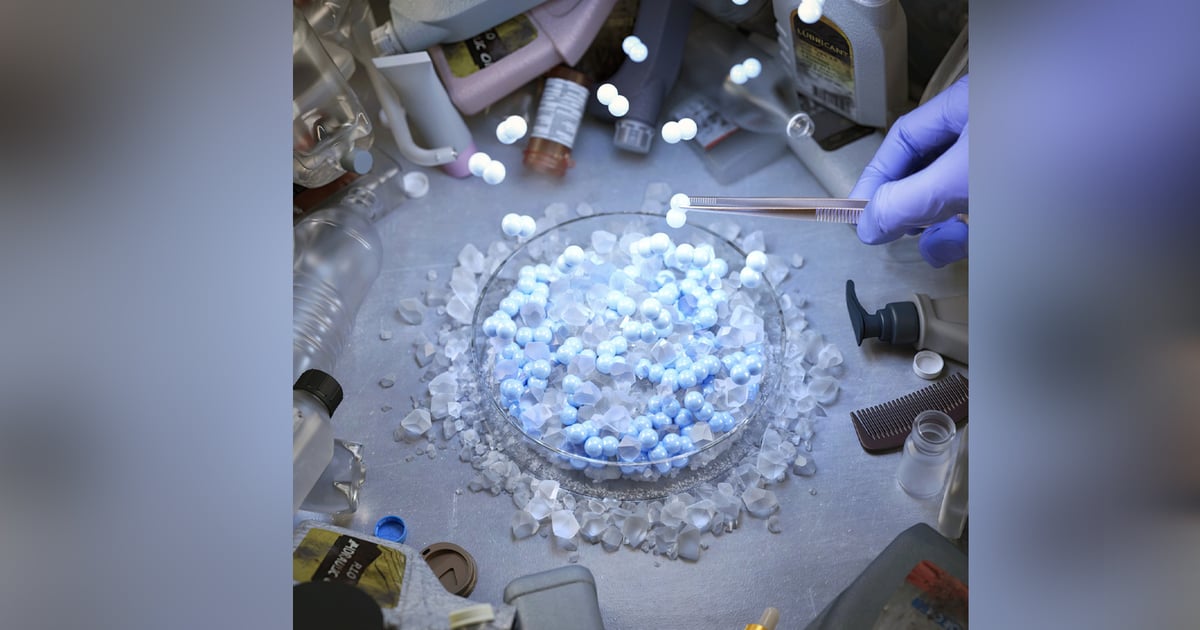 Scientists Turn Mixed Plastic Waste into Clean Hydrogen