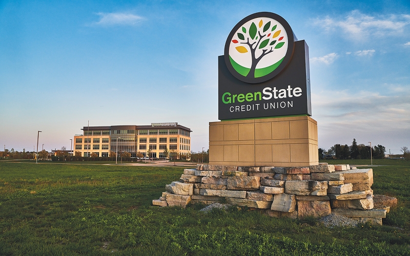 Powered By R-GreenState.jpg