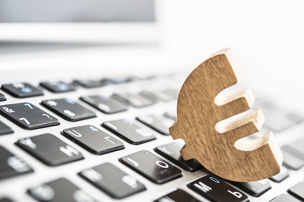 Raisin DE - Eursymbol auf Tastatur