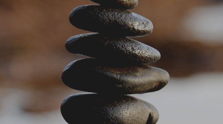 Raisin IE-Balanced stones