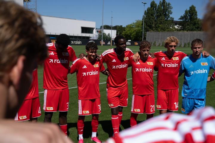 raisin_de_union_berlin_teamspirit2_360x240_x2_cards_USP_02.png