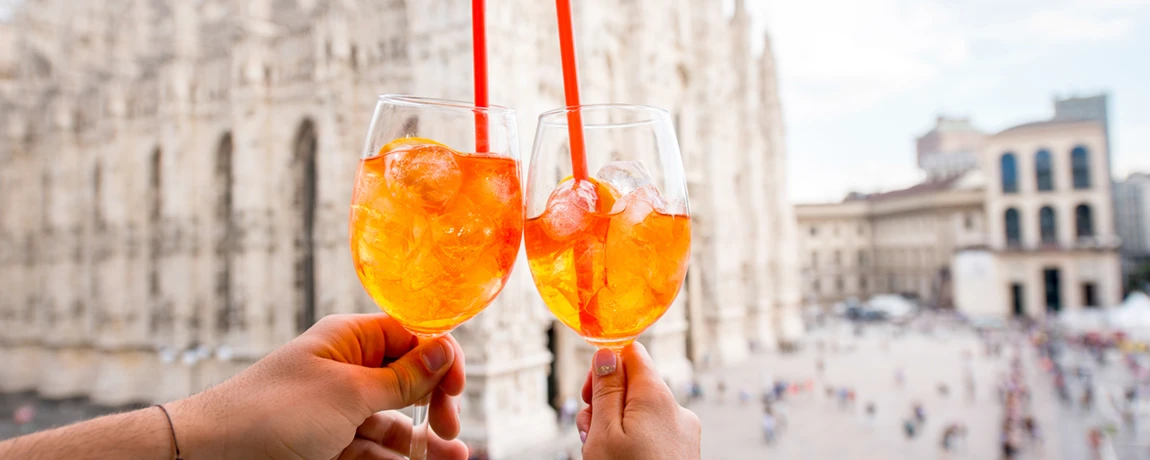 aperol-spirtz-in-milan-city-centre.webp