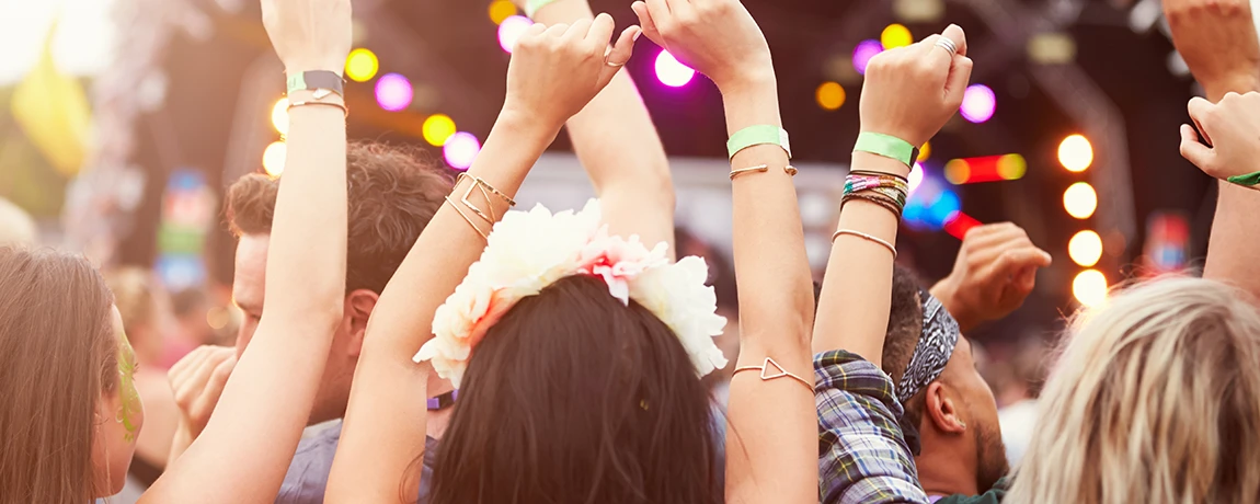 people-enjoying-a-festival