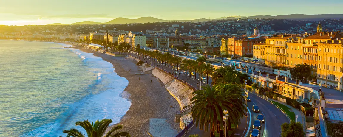 old-town-architecture-in-the-city-of-nice-france.webp