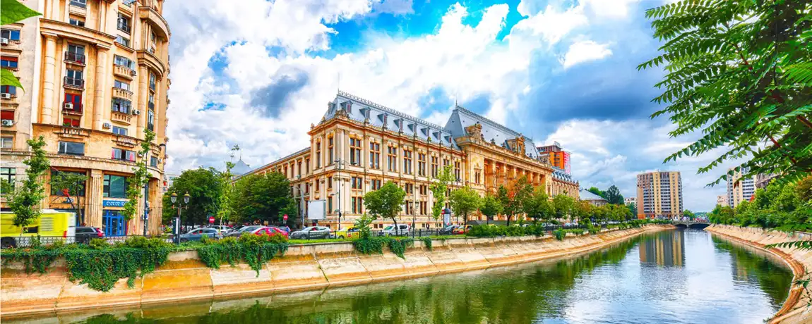 palace-of-justice-in-bucharest-romania.webp