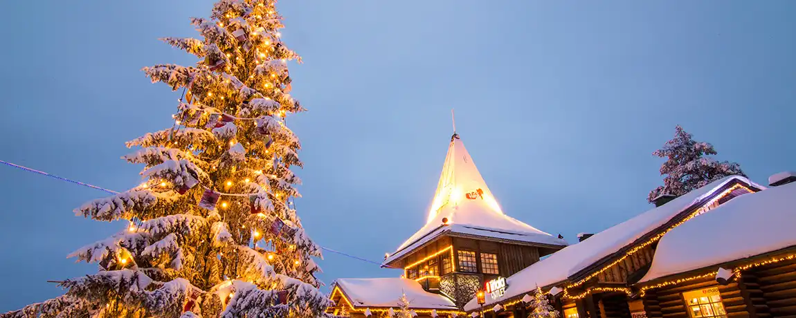 Rovaniemi-christmas-tree.webp