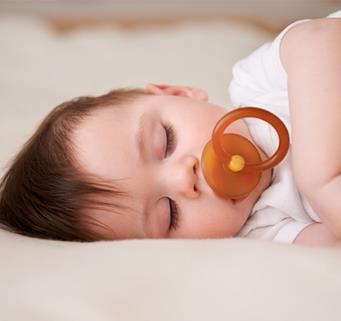 Todo lo que necesitas saber sobre el uso del chupete