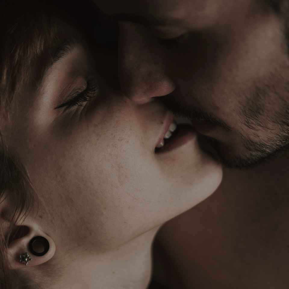 Close-up of a couple kissing
