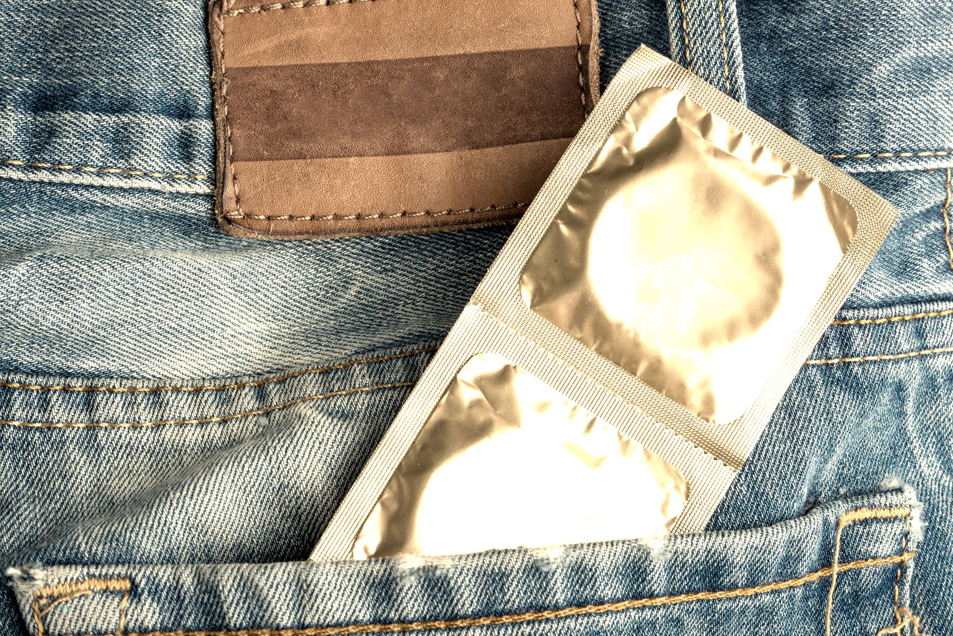 EM DÚVIDA DE COMO ESCOLHER O MELHOR PRESERVATIVO? CONFIRA NOSSAS DICAS ...