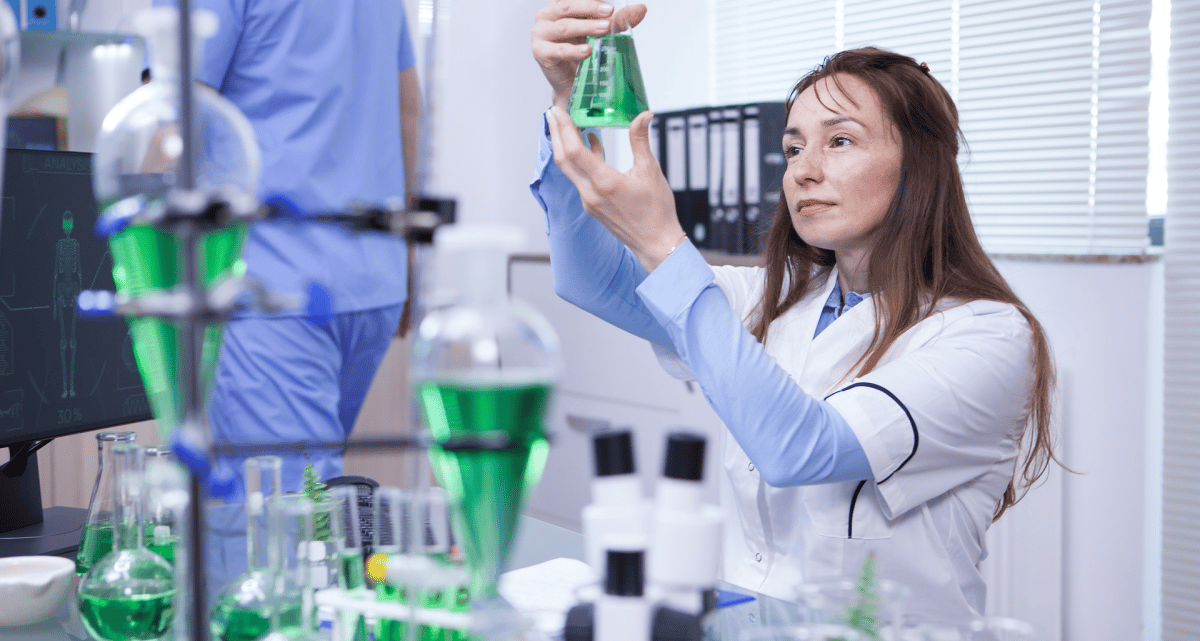 cough expectorant vs cough suppressant