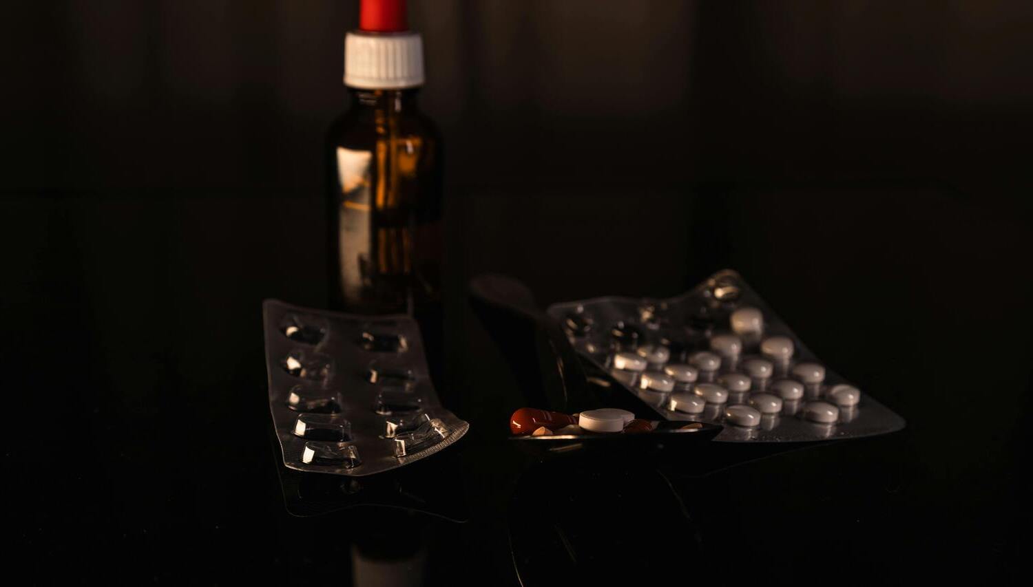  Benzonatate vs. Dextromethorphan: Which Cough Suppressant Is Right for You?